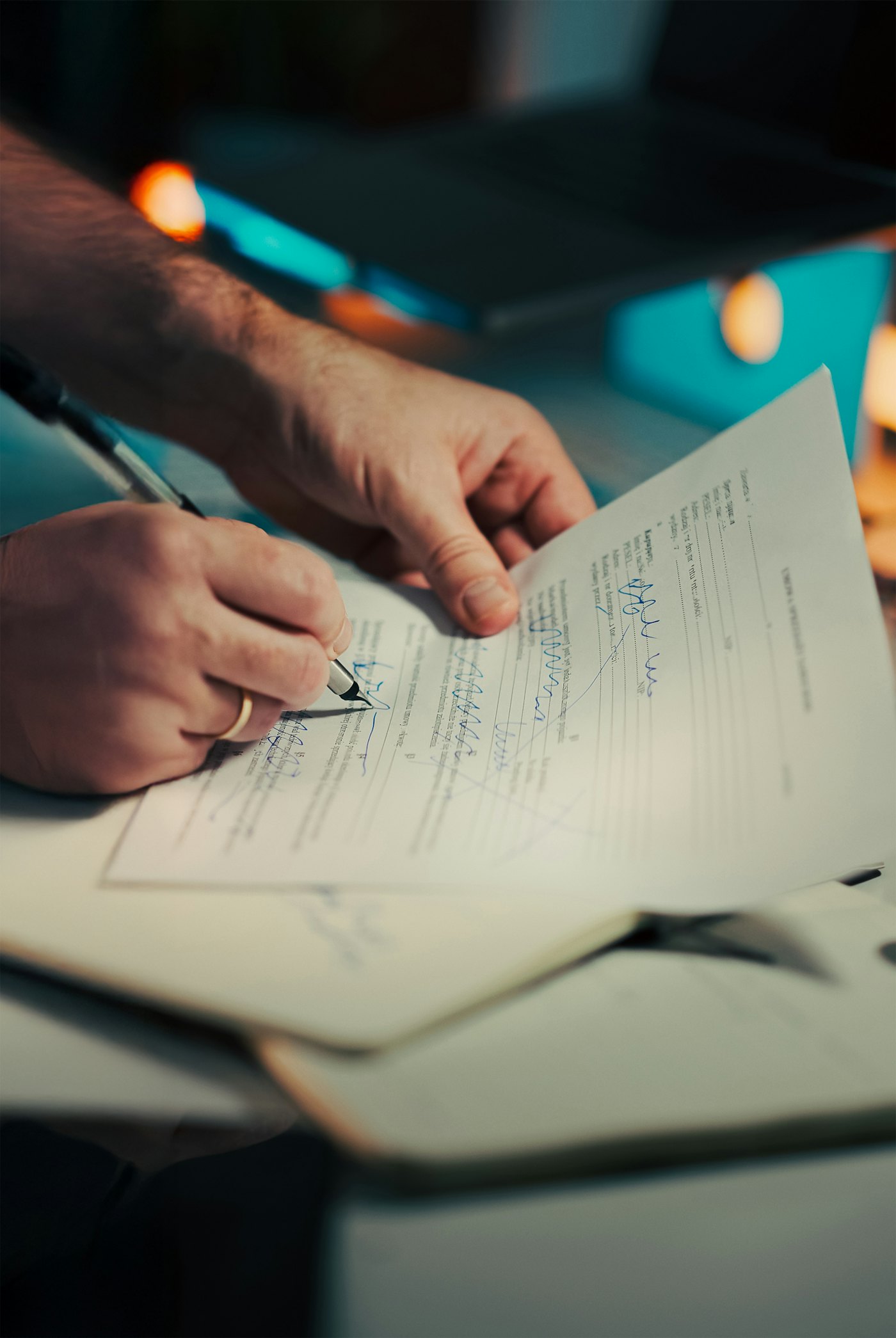 Notary signing documents